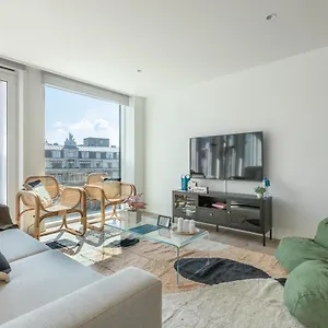 Sweett - De Brouckere Appartement