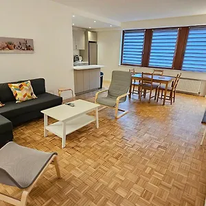 Chez Esmara Et Philippe Apartament