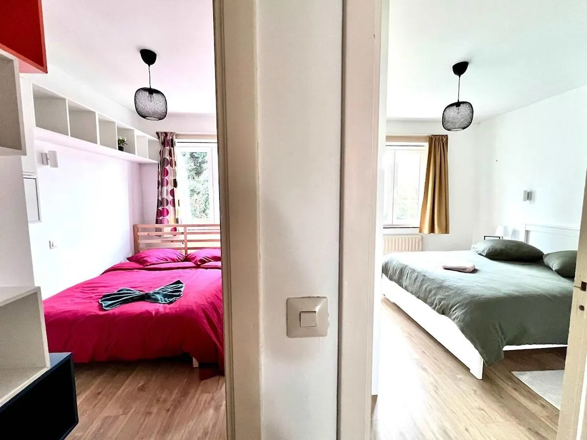 Bright- Stylish In Nature Brussels Apartment