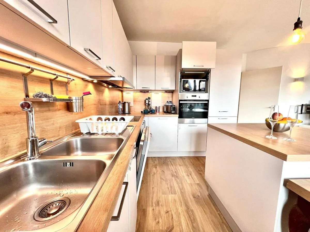 Bright- Stylish In Nature Brussels Apartment